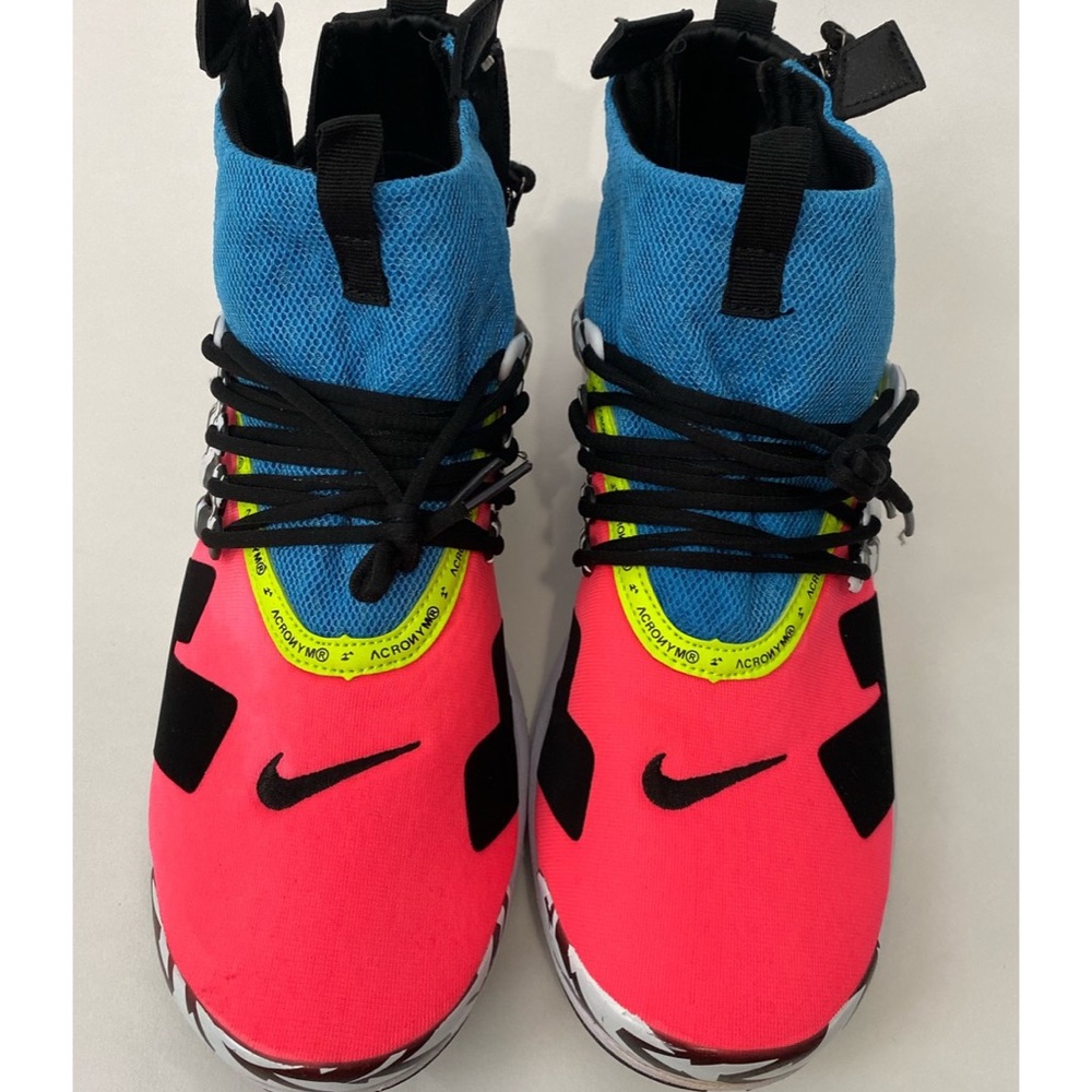 Acronym presto size 11